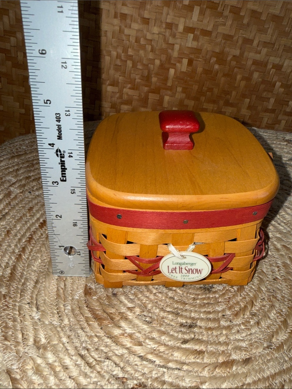 Longaberger 2000 Let It Snow Tree Trimming Basket w Lid Tie-On - Picture 11 of 13